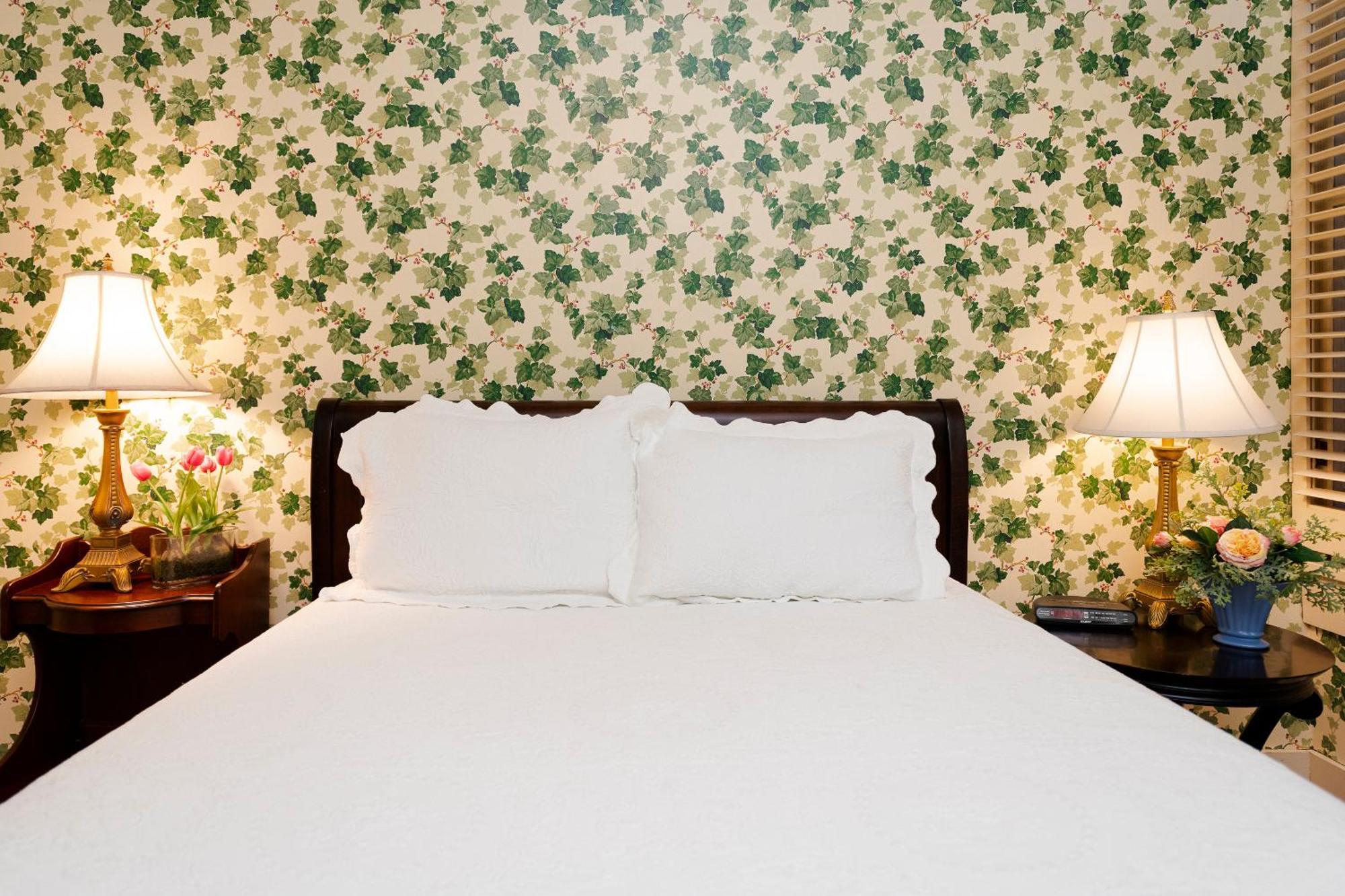 Captain Henderson House Hotel Аркаделфия Стая снимка